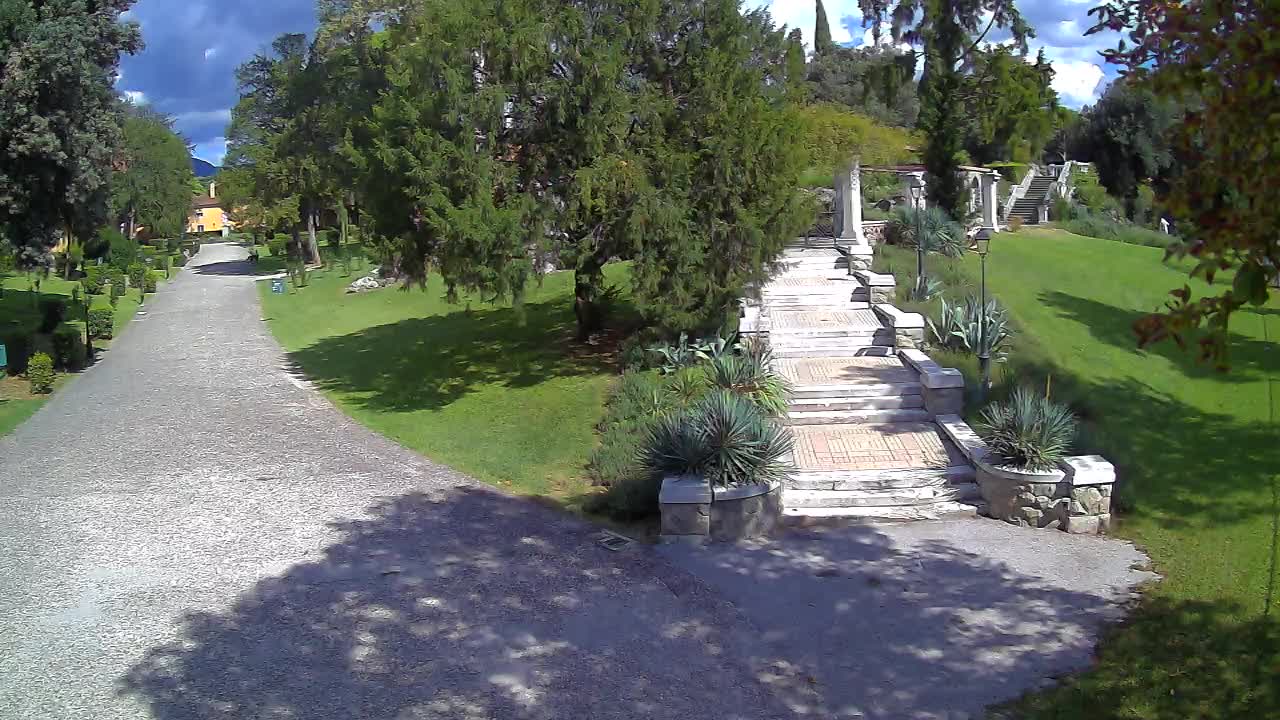 Spletna kamera park Coronini Kronberg – Gorica