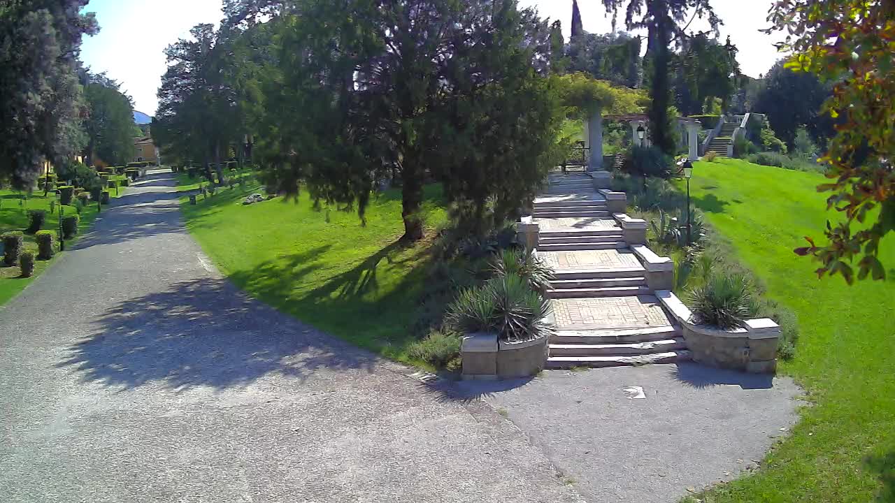 Spletna kamera park Coronini Kronberg – Gorica