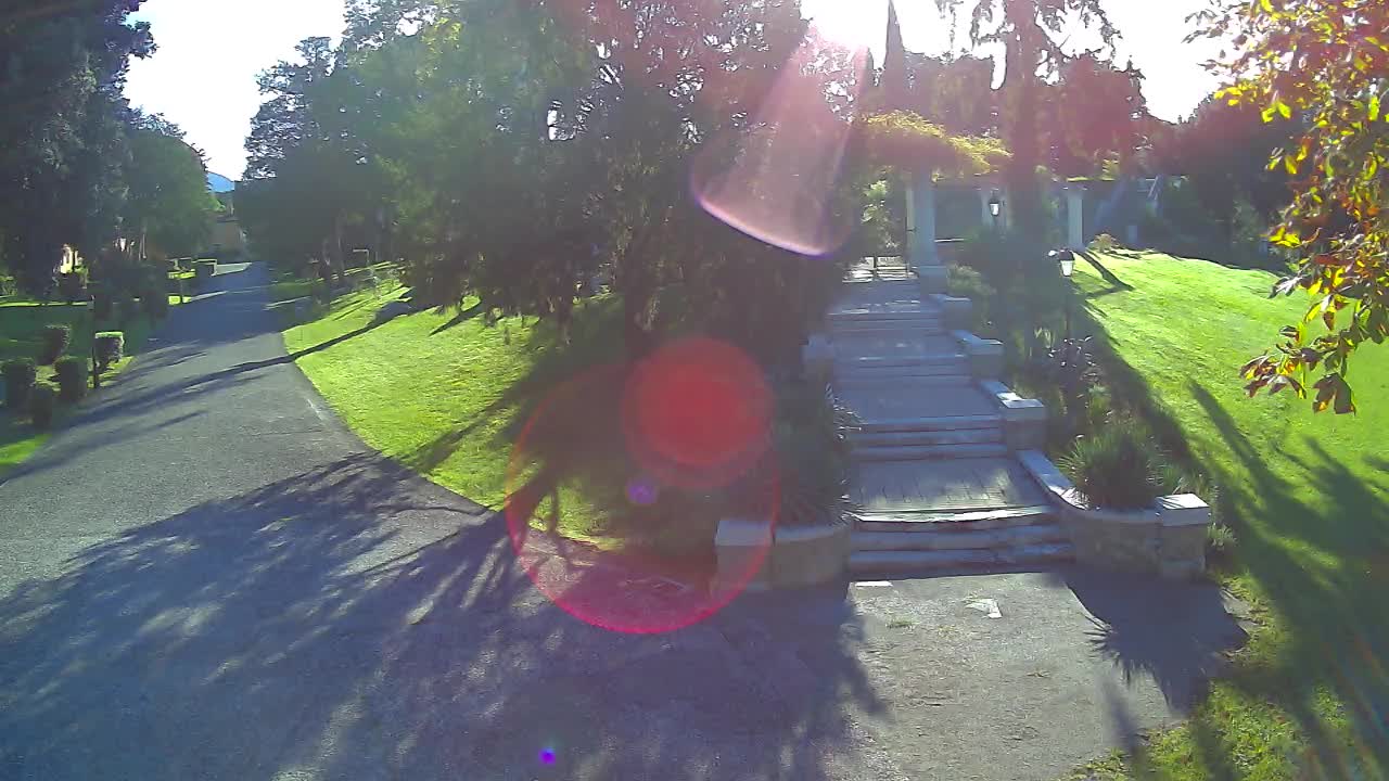 Spletna kamera park Coronini Kronberg – Gorica