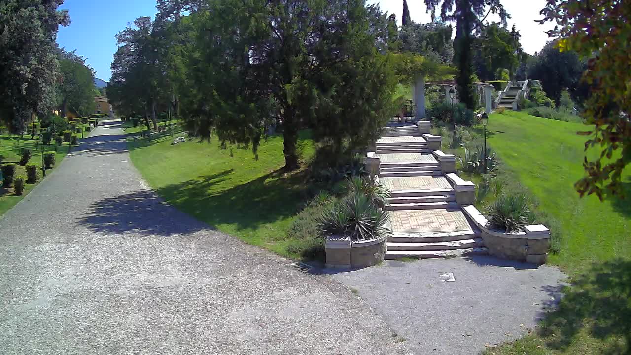 Spletna kamera park Coronini Kronberg – Gorica