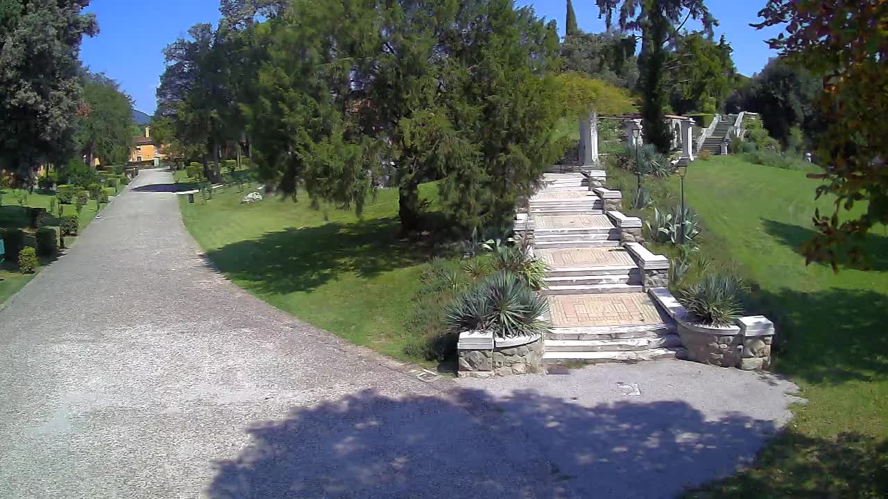 Spletna kamera park Coronini Kronberg – Gorica