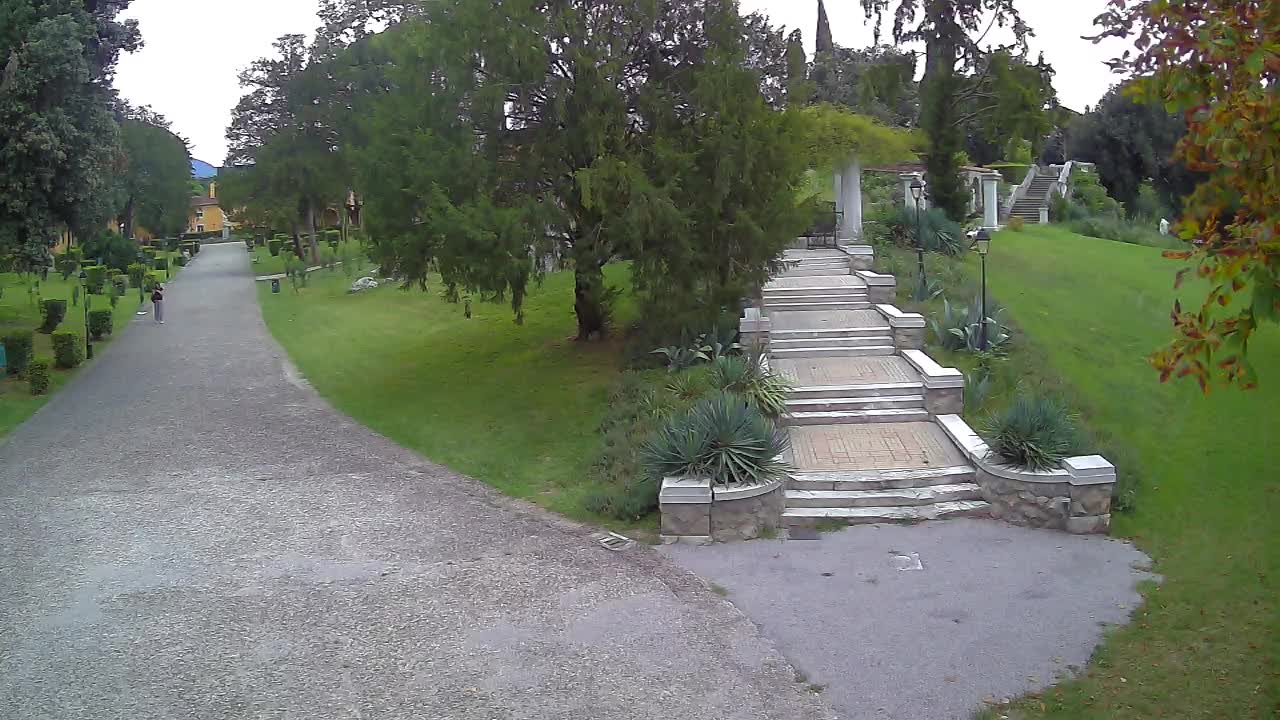 Spletna kamera park Coronini Kronberg – Gorica