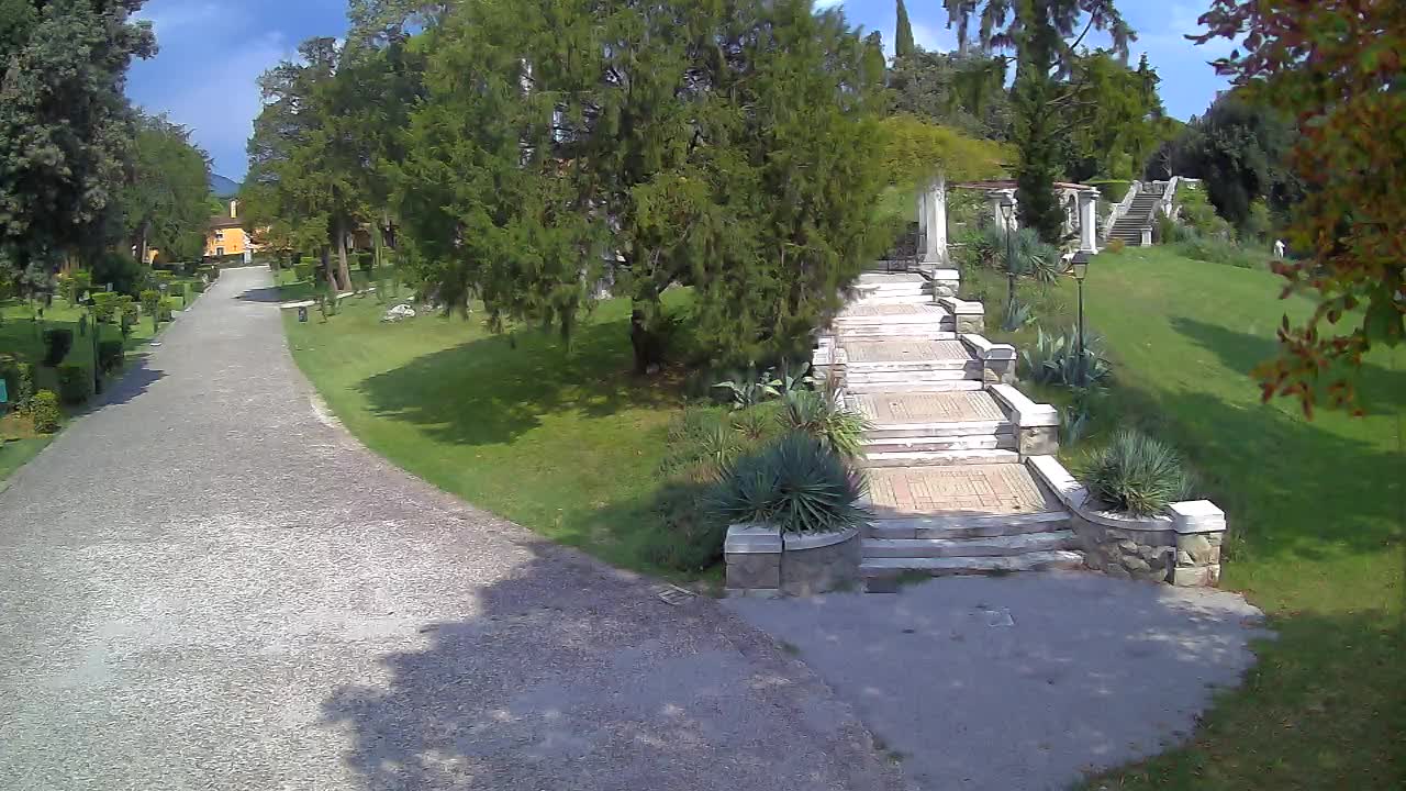 Spletna kamera park Coronini Kronberg – Gorica