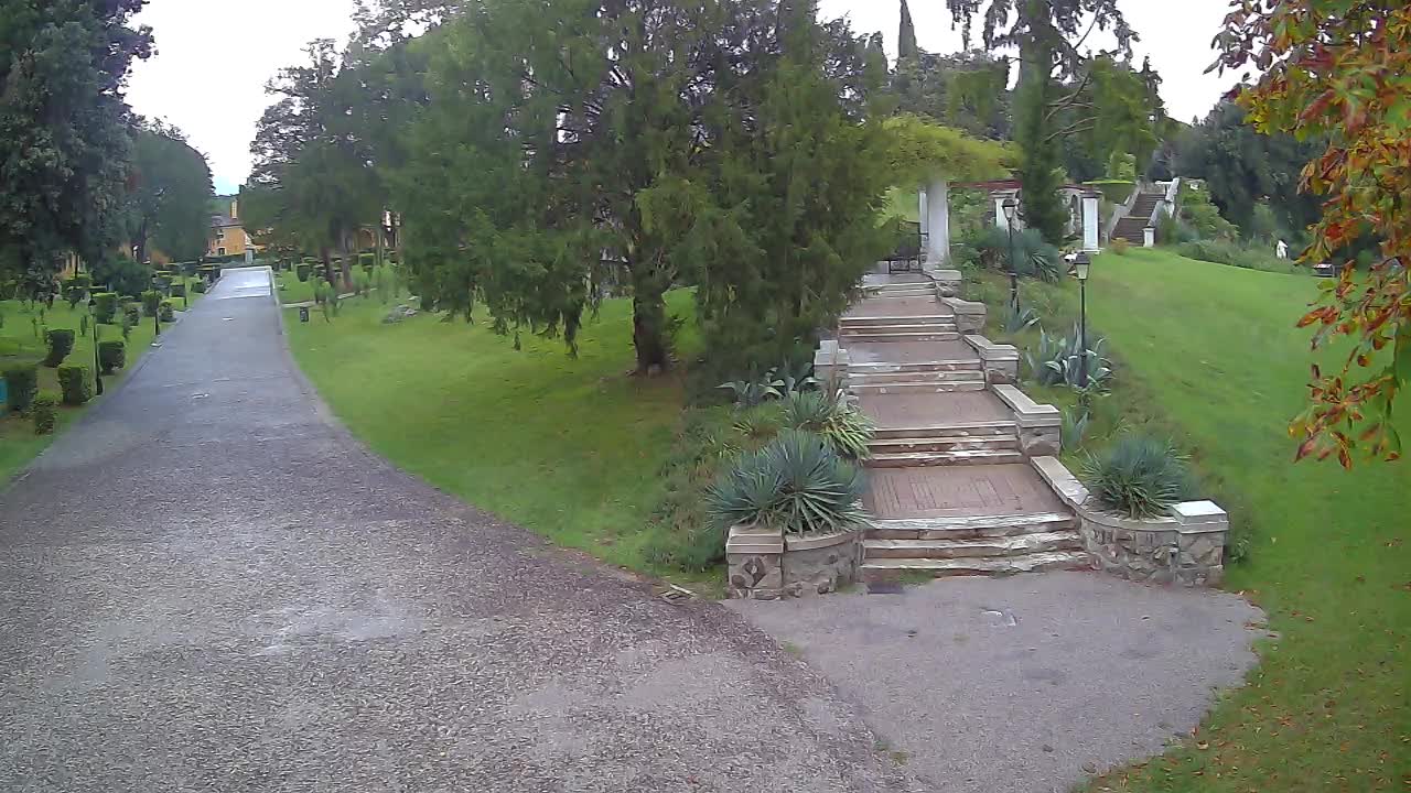 Spletna kamera park Coronini Kronberg – Gorica