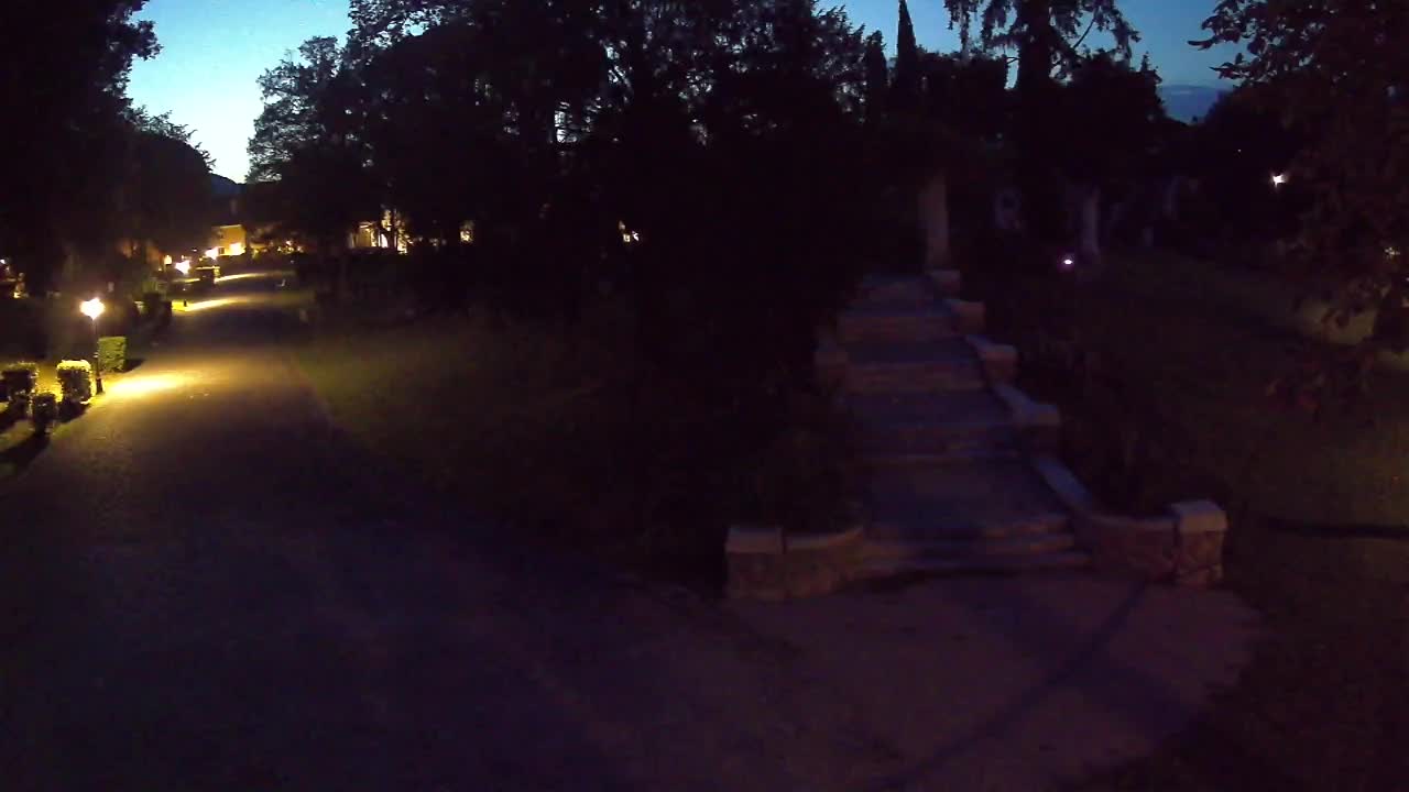 Parco Coronini-Cronberg Live Webcam – Green Oasis