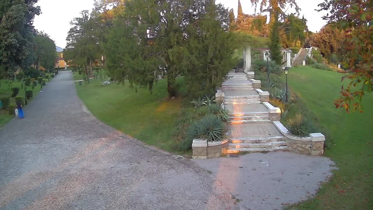 Spletna kamera park Coronini Kronberg – Gorica
