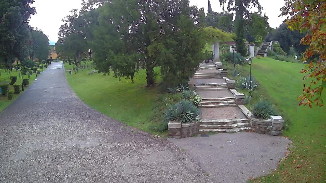 Spletna kamera park Coronini Kronberg – Gorica