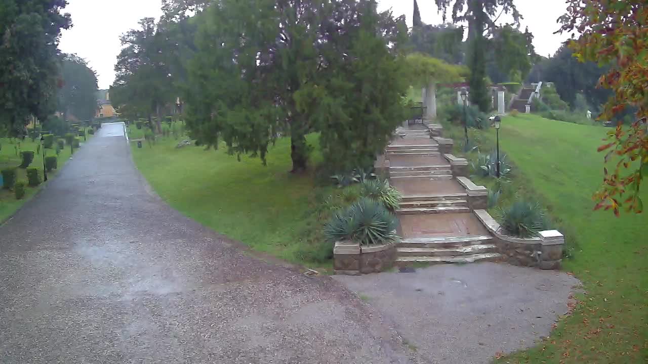Spletna kamera park Coronini Kronberg – Gorica