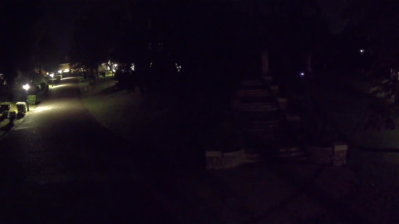 Parco Coronini-Cronberg Live Webcam – Green Oasis