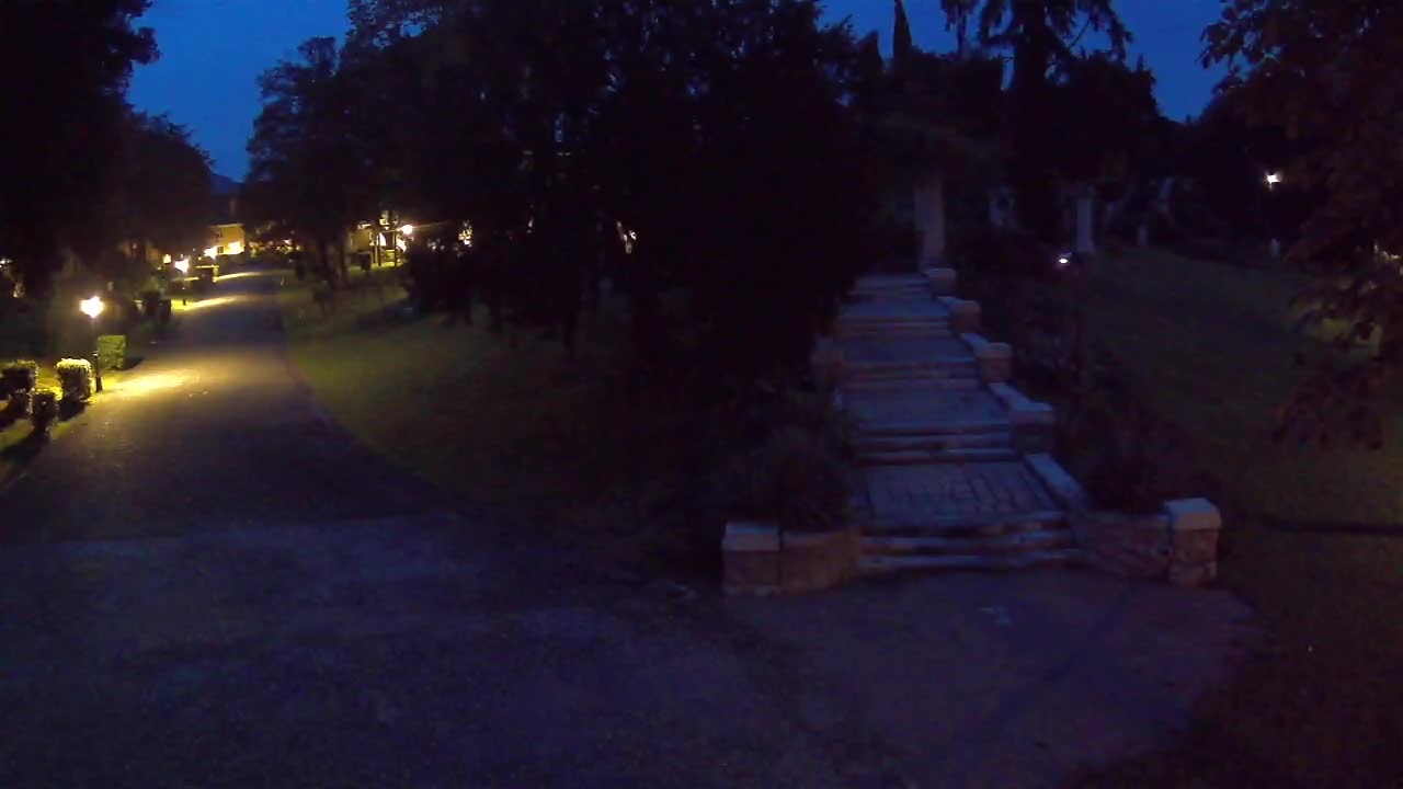 Spletna kamera park Coronini Kronberg – Gorica
