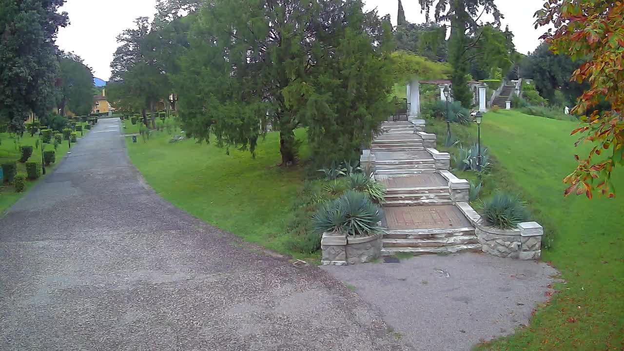 Spletna kamera park Coronini Kronberg – Gorica