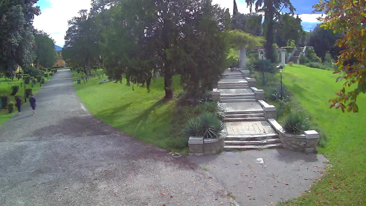 Spletna kamera park Coronini Kronberg – Gorica