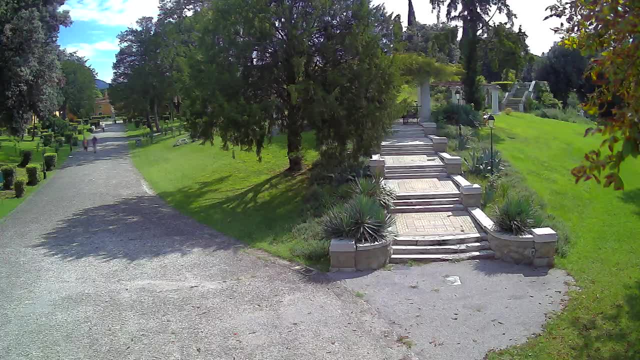 Spletna kamera park Coronini Kronberg – Gorica