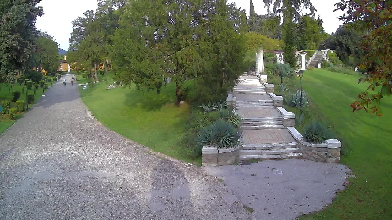 Parco Coronini-Cronberg Live Webcam – Green Oasis