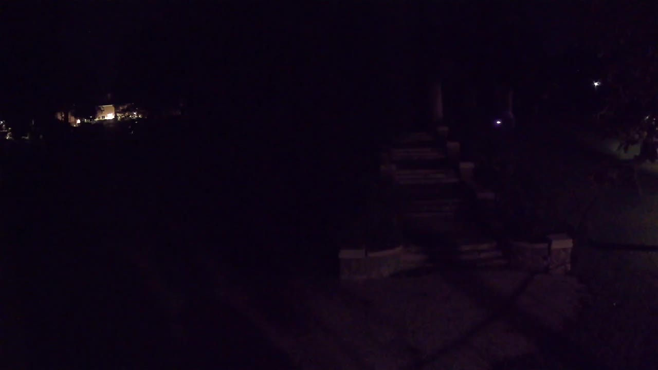 Parco Coronini-Cronberg Live Webcam – Green Oasis