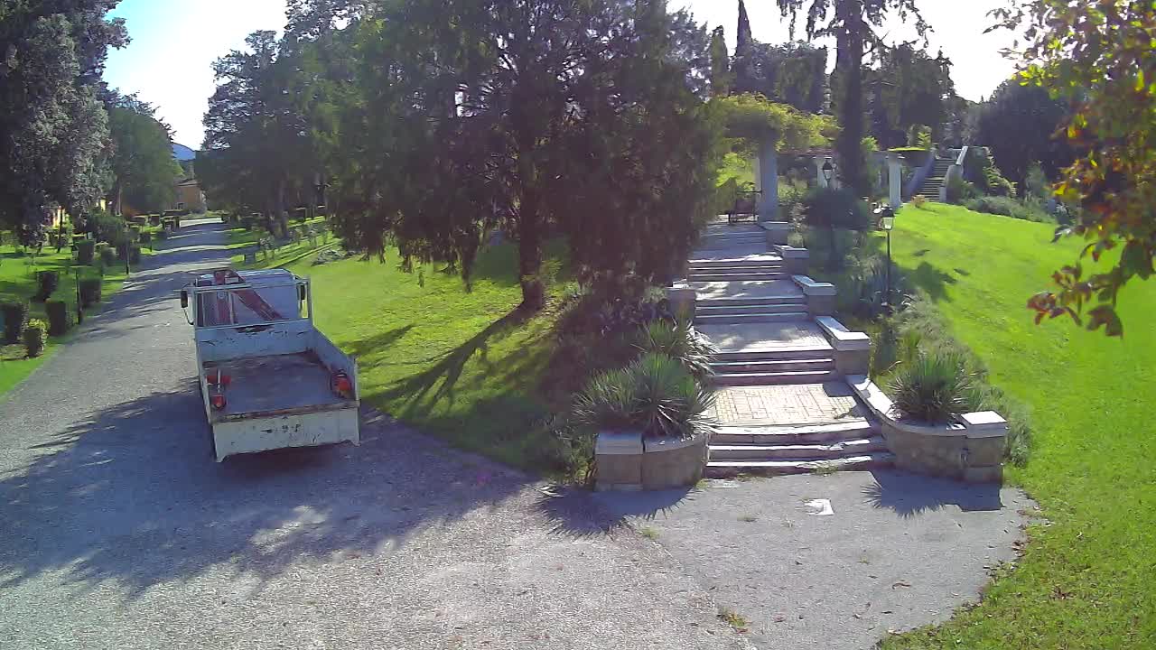 Spletna kamera park Coronini Kronberg – Gorica