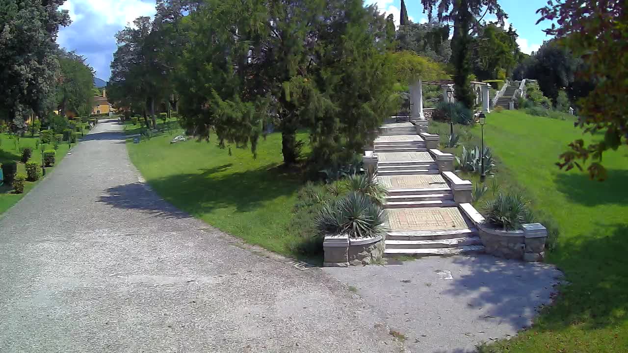 Spletna kamera park Coronini Kronberg – Gorica