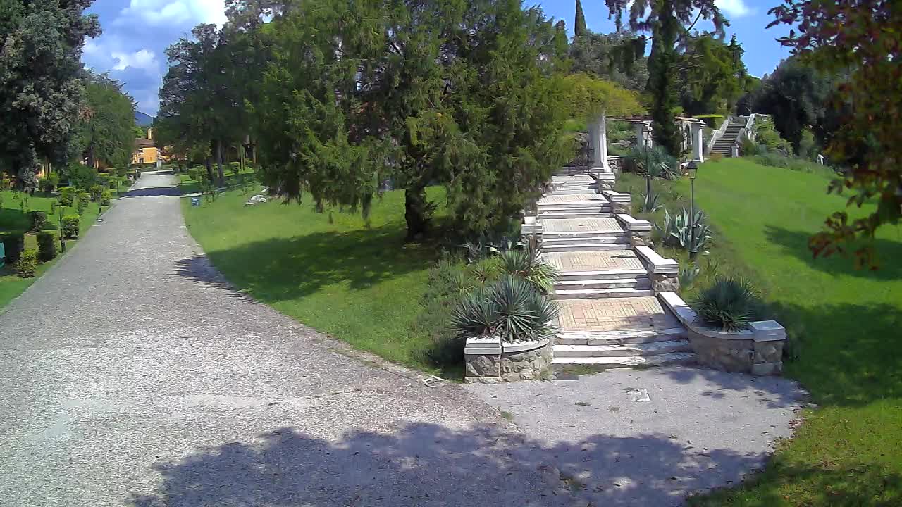 Spletna kamera park Coronini Kronberg – Gorica