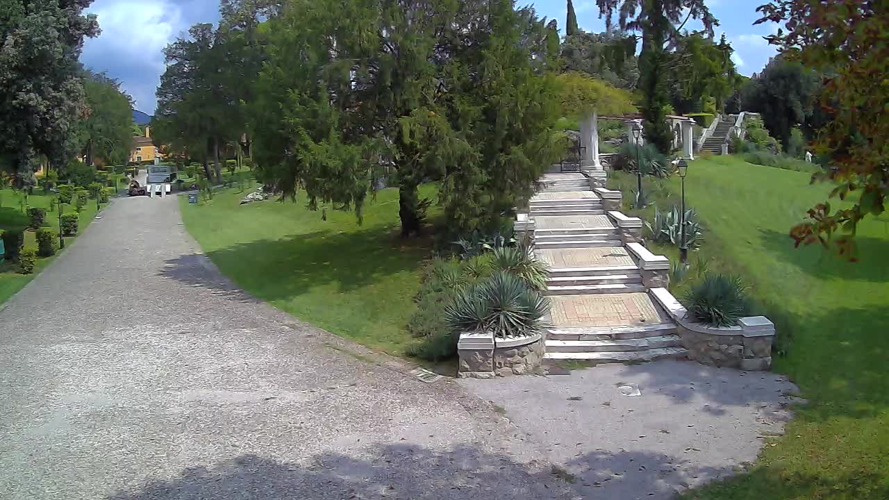 Spletna kamera park Coronini Kronberg – Gorica
