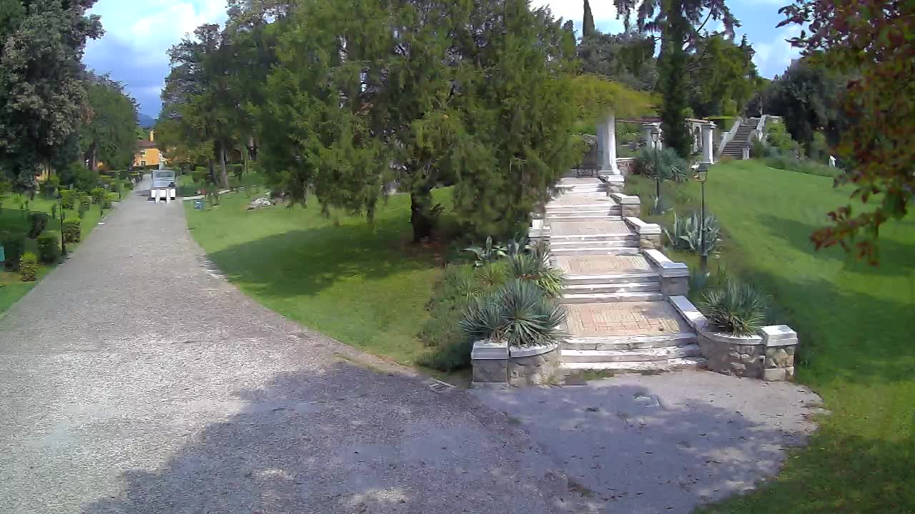 Spletna kamera park Coronini Kronberg – Gorica