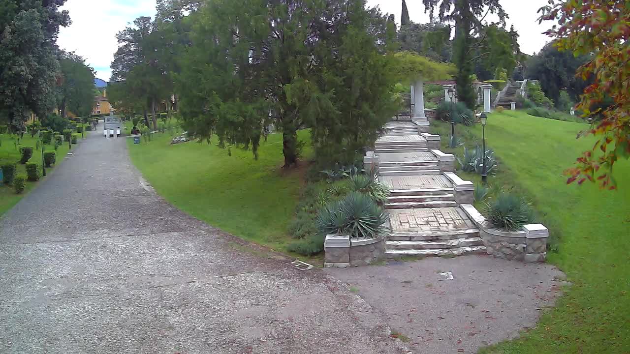 Spletna kamera park Coronini Kronberg – Gorica
