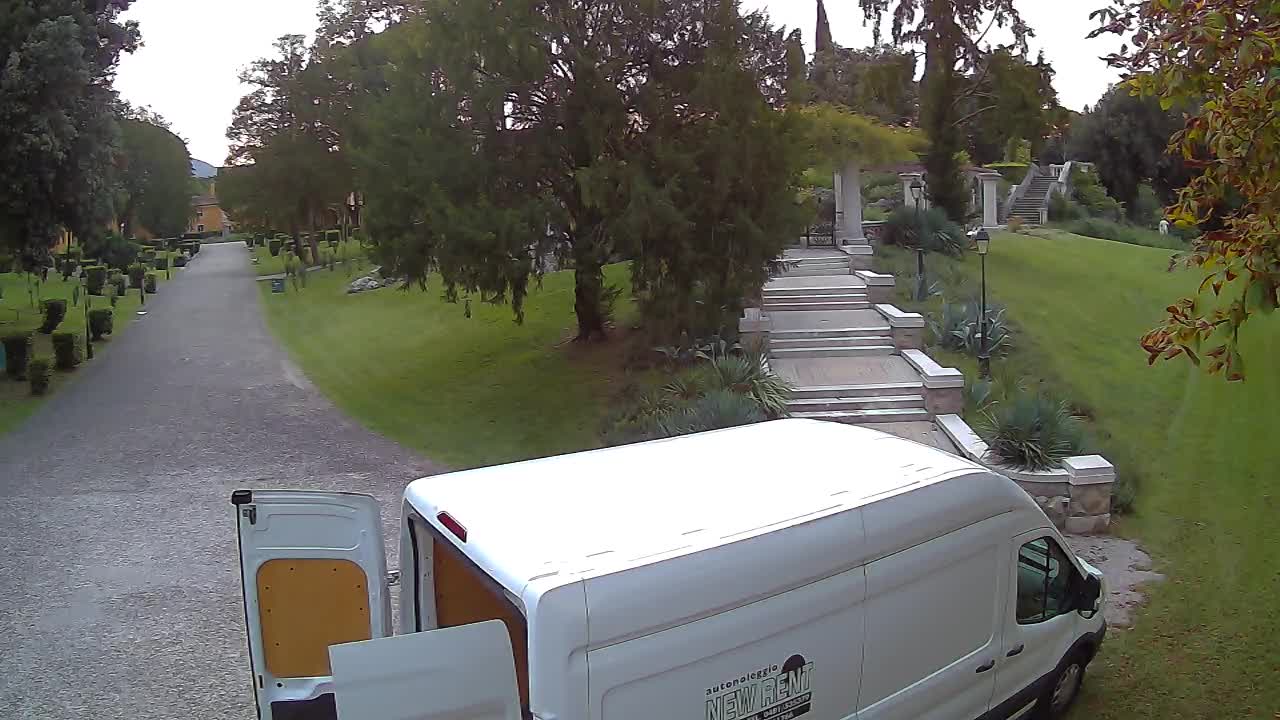 Spletna kamera park Coronini Kronberg – Gorica