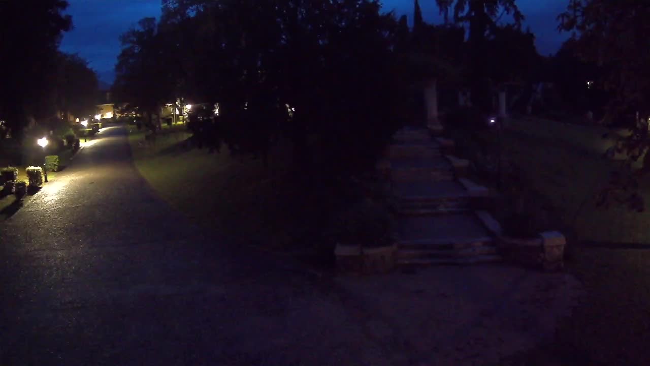 Parco Coronini-Cronberg Live Webcam – Green Oasis