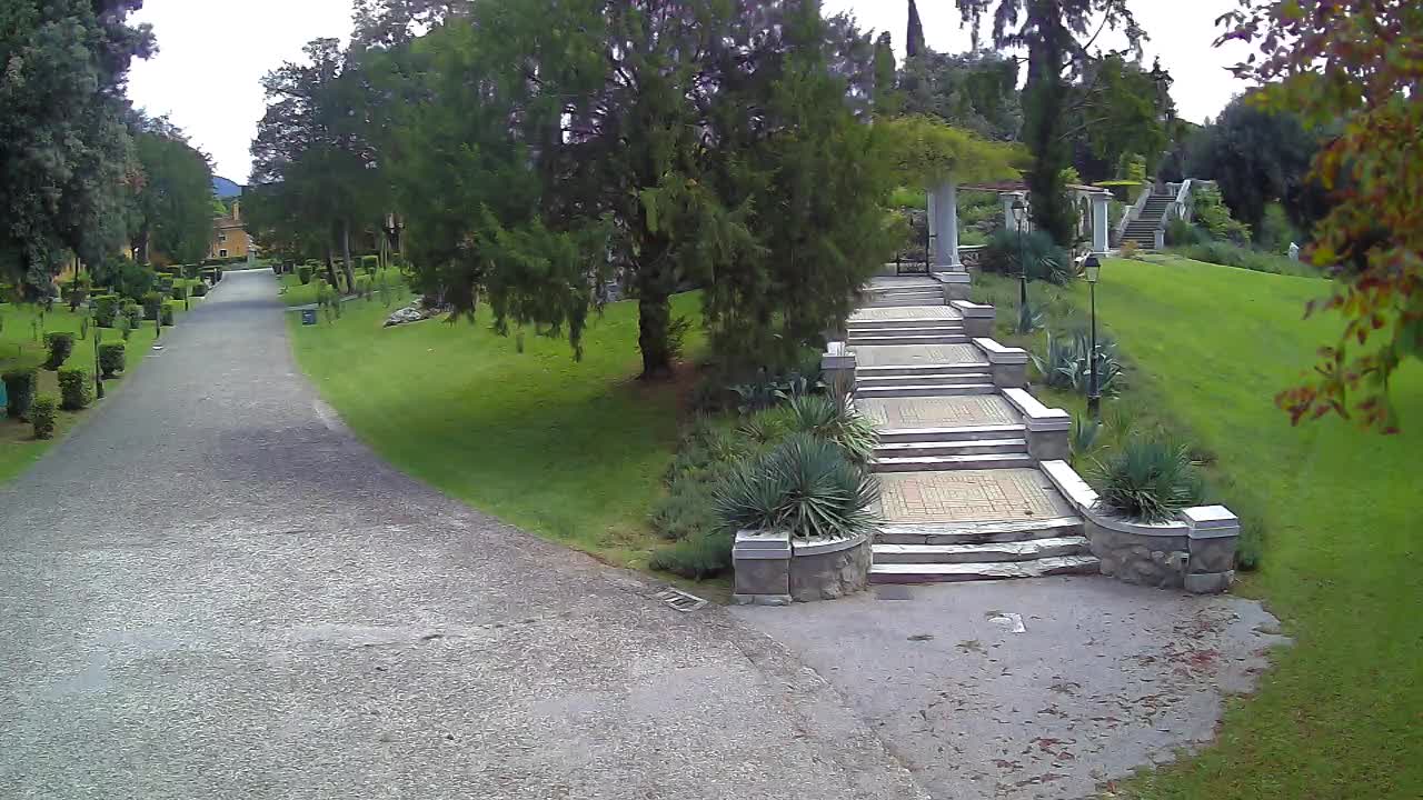 Spletna kamera park Coronini Kronberg – Gorica