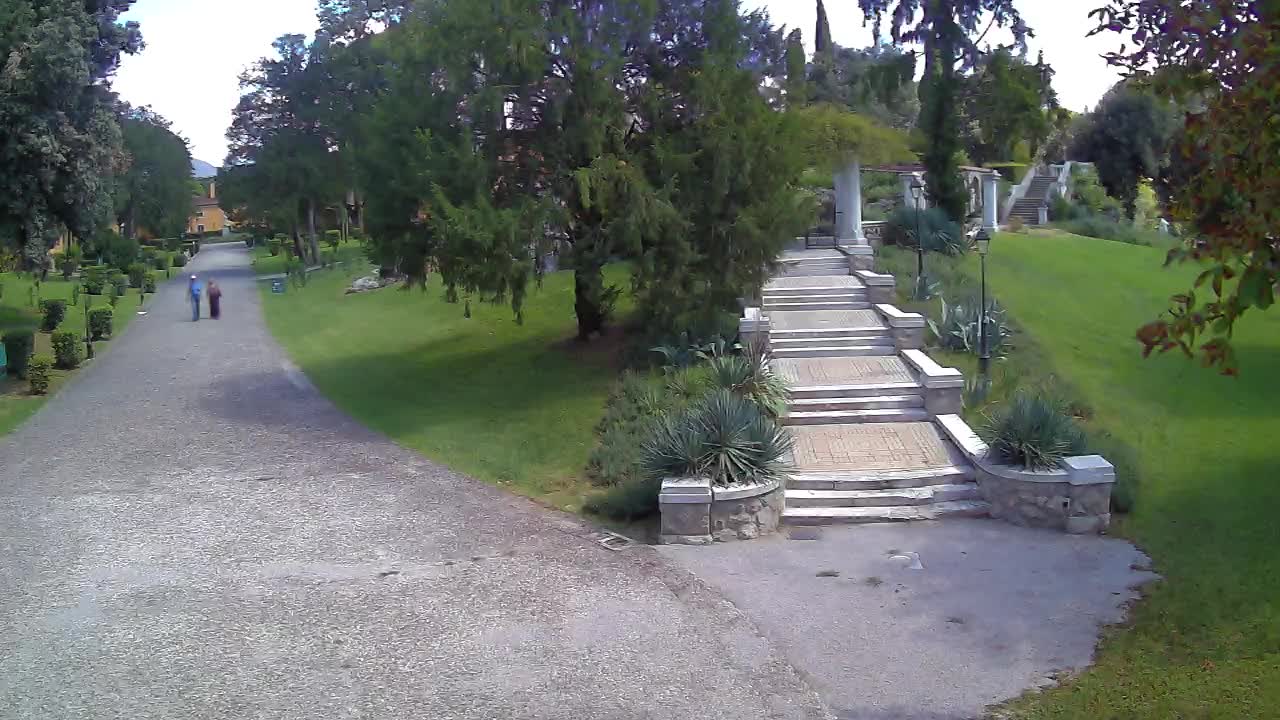 Spletna kamera park Coronini Kronberg – Gorica