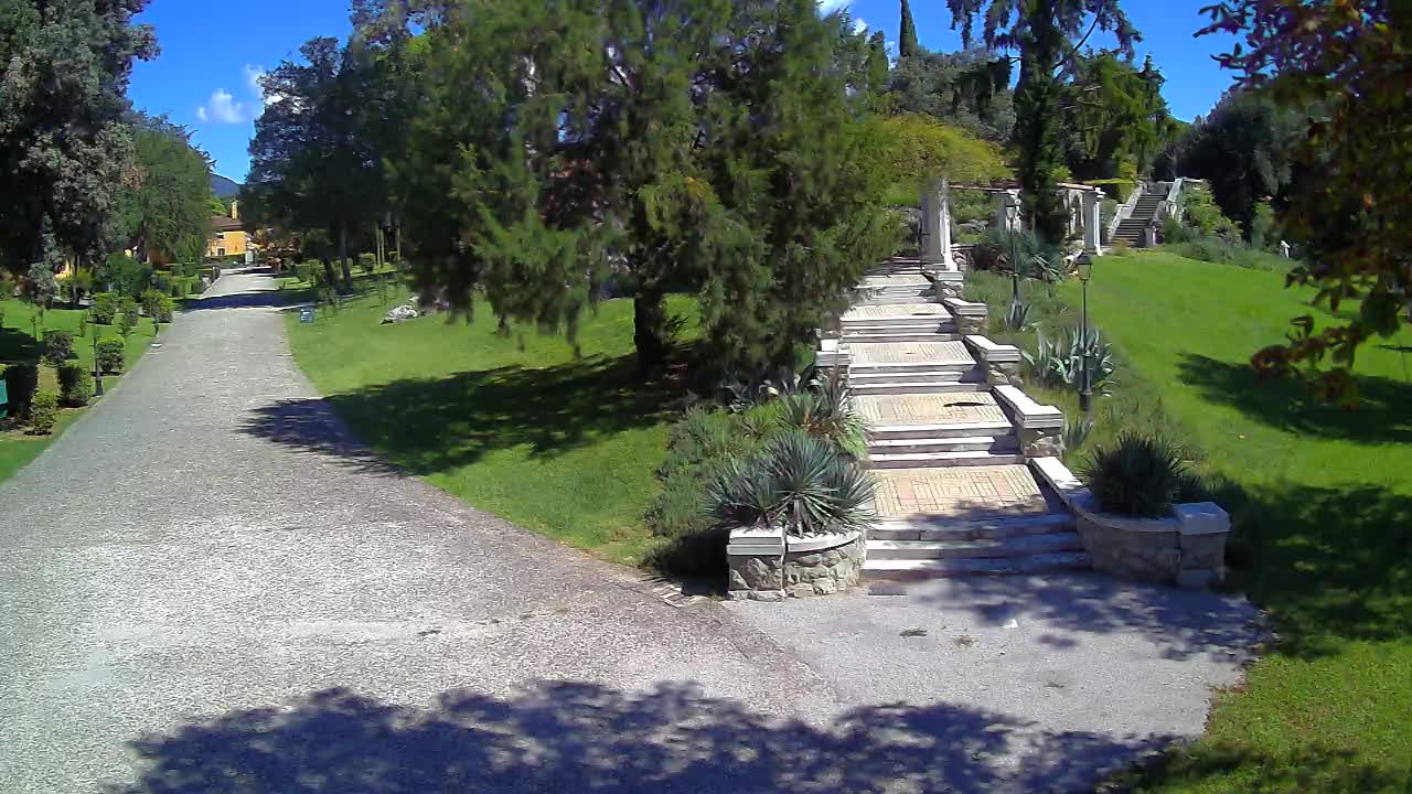 Spletna kamera park Coronini Kronberg – Gorica