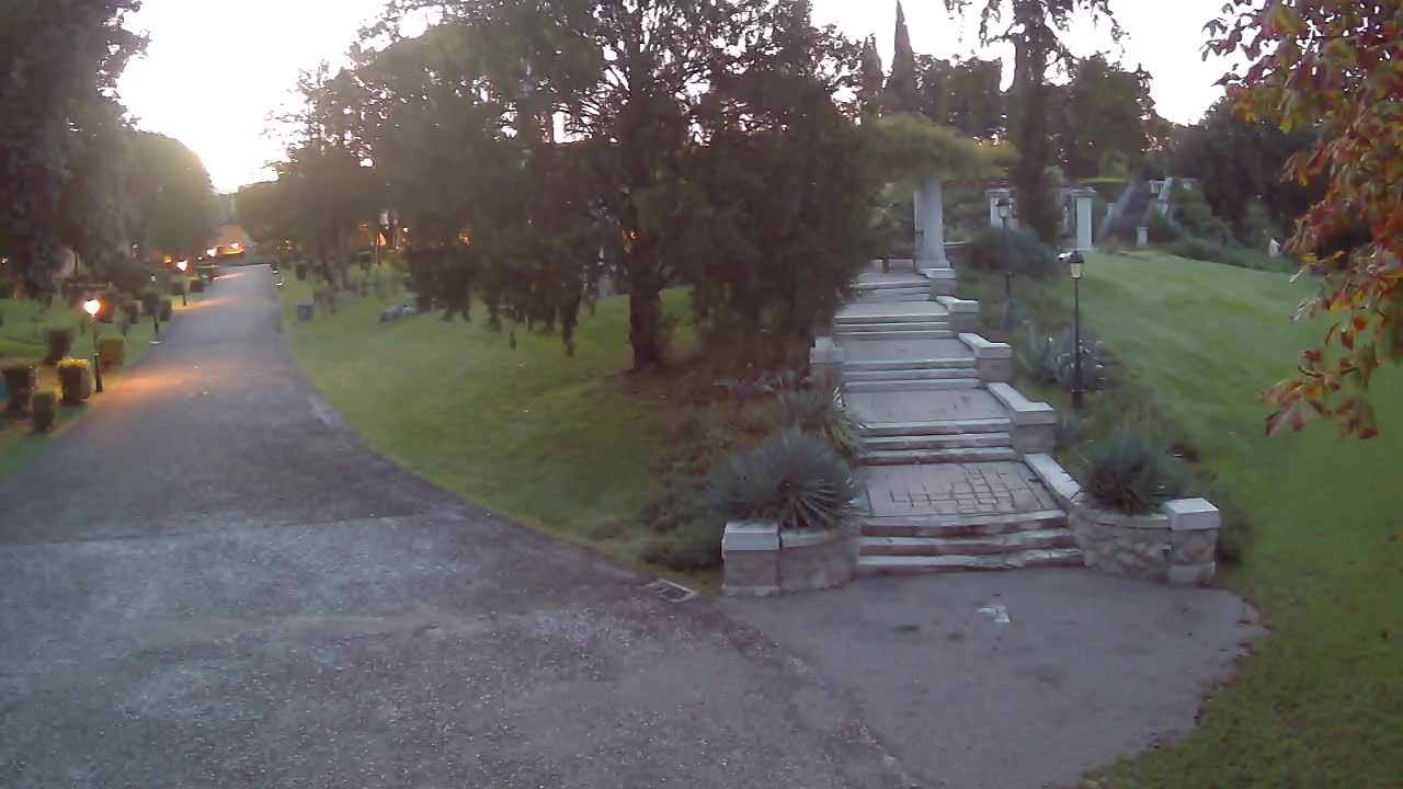 Parco Coronini-Cronberg Live Webcam – Green Oasis