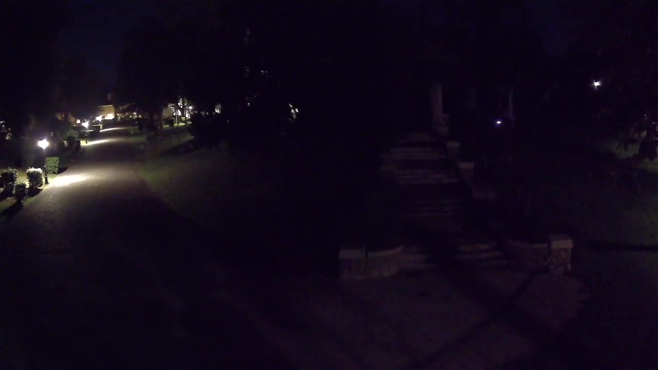 Parco Coronini-Cronberg Live Webcam – Green Oasis