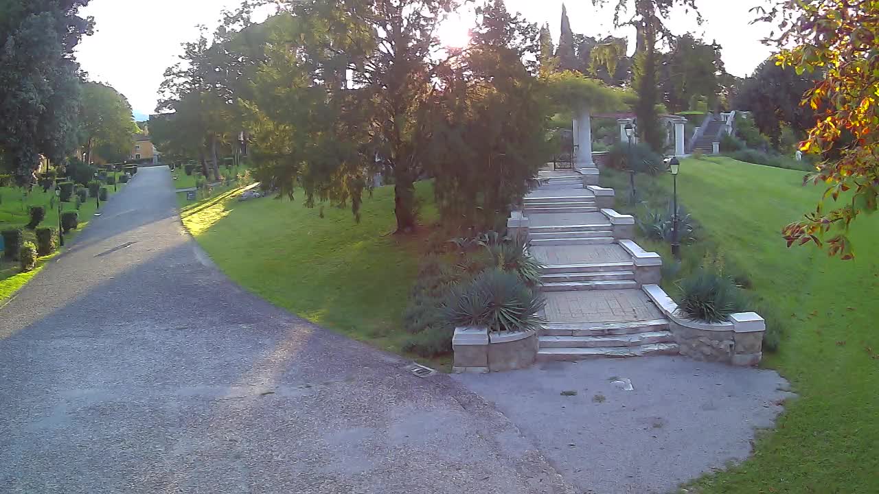 Spletna kamera park Coronini Kronberg – Gorica