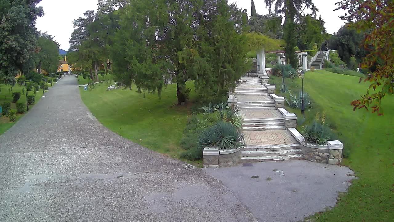 Spletna kamera park Coronini Kronberg – Gorica