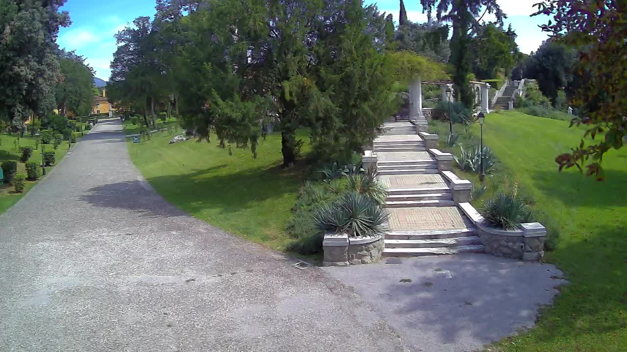 Spletna kamera park Coronini Kronberg – Gorica