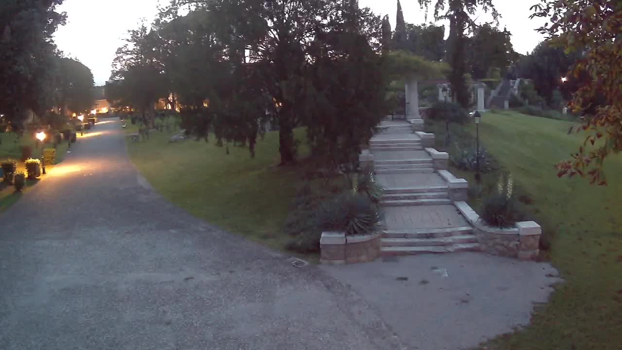 Parco Coronini-Cronberg Live Webcam – Green Oasis
