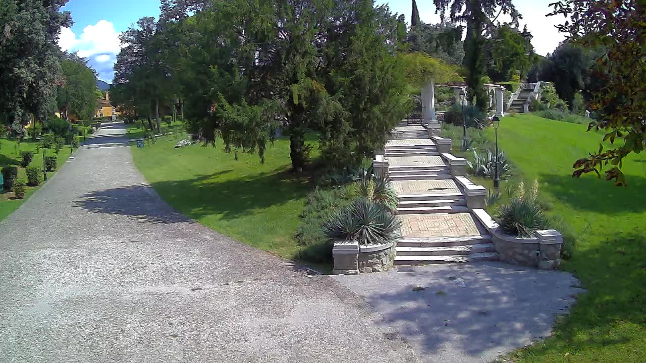 Spletna kamera park Coronini Kronberg – Gorica