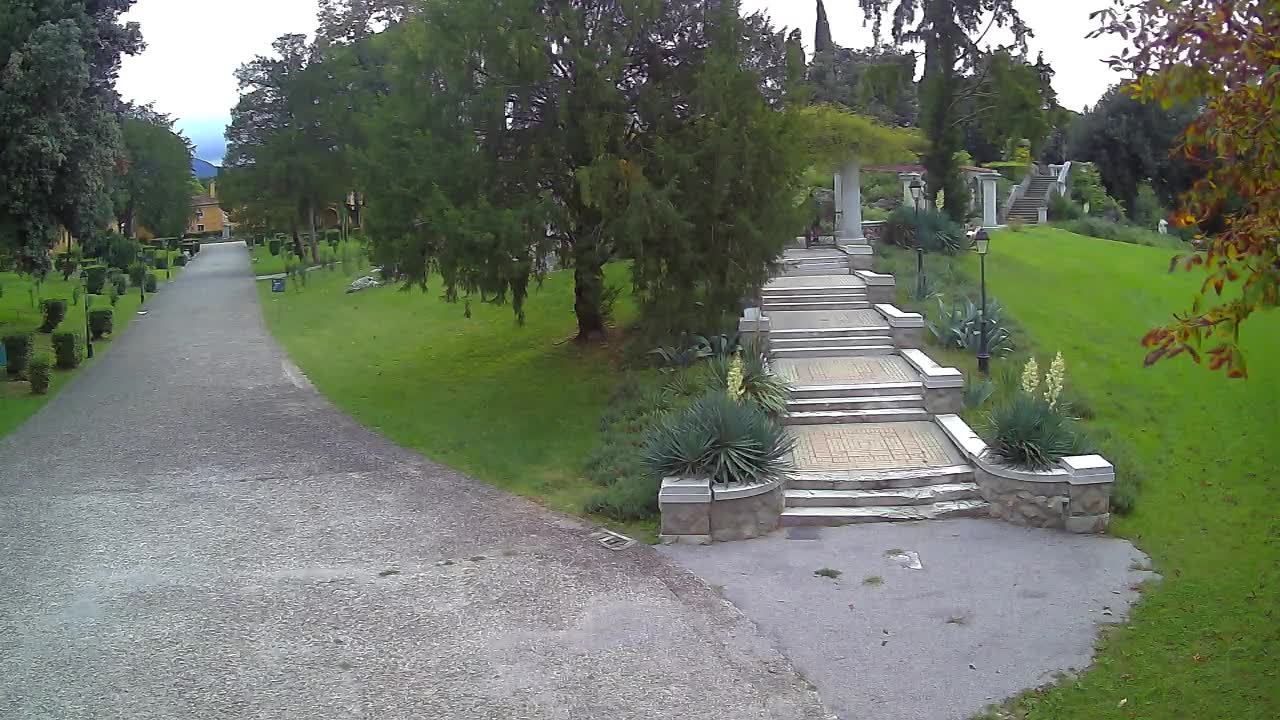 Parco Coronini-Cronberg Live Webcam – Green Oasis