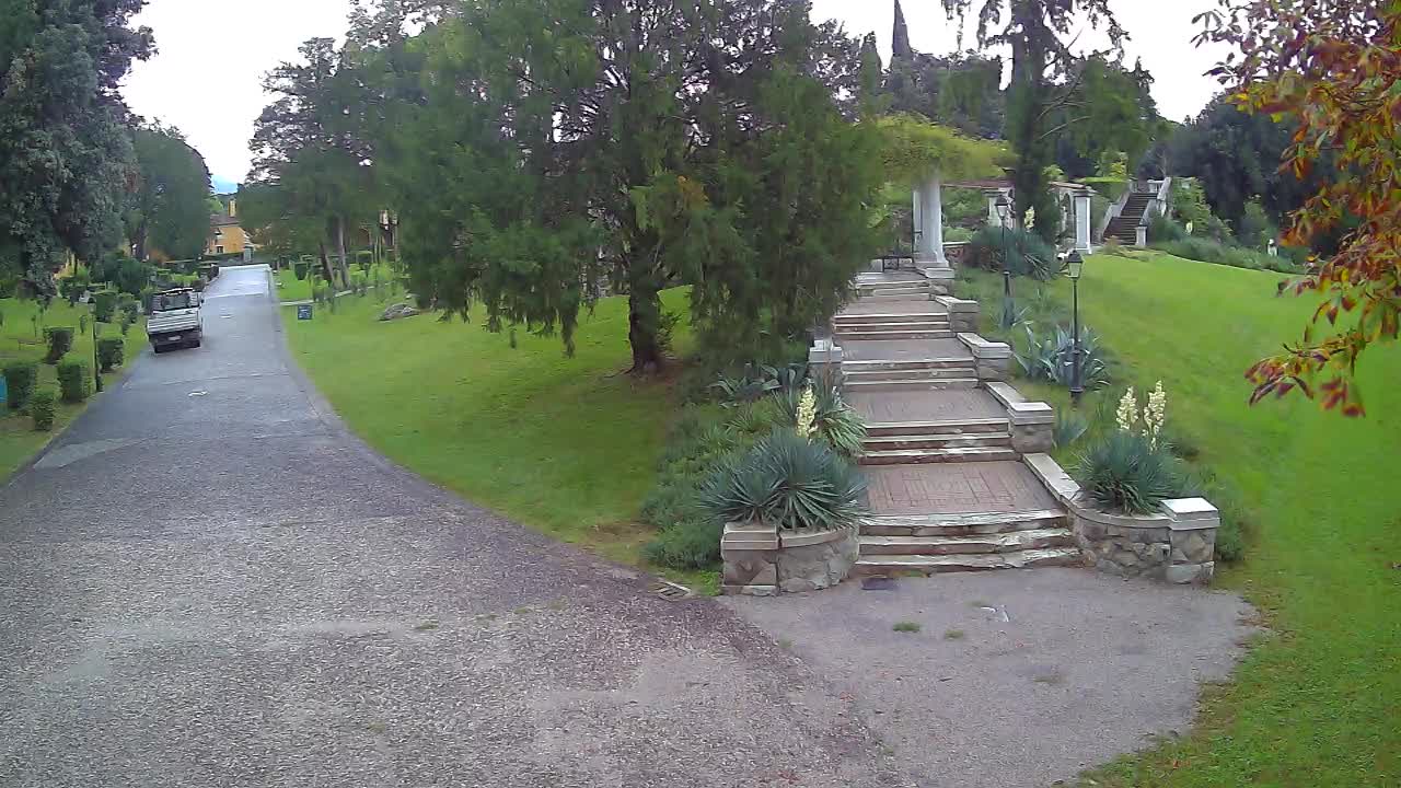 Spletna kamera park Coronini Kronberg – Gorica