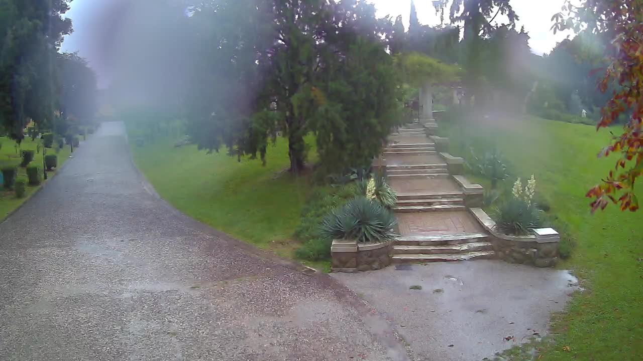Spletna kamera park Coronini Kronberg – Gorica