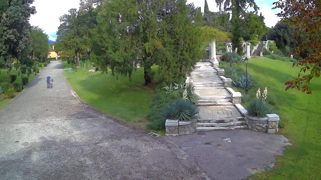 Spletna kamera park Coronini Kronberg – Gorica