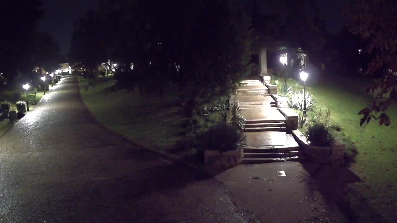 Spletna kamera park Coronini Kronberg – Gorica