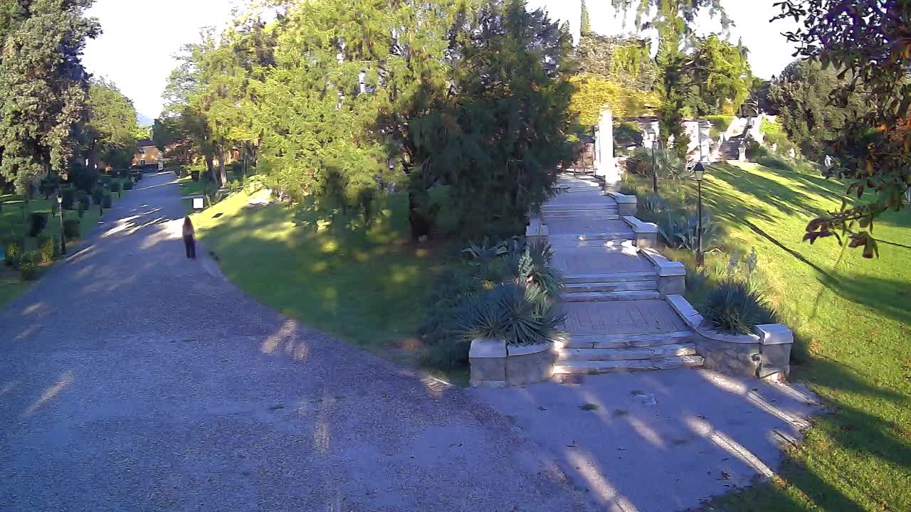 Spletna kamera park Coronini Kronberg – Gorica