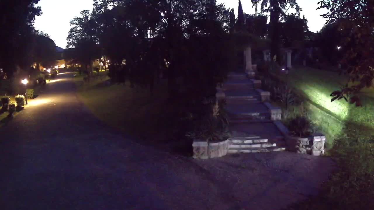 Spletna kamera park Coronini Kronberg – Gorica