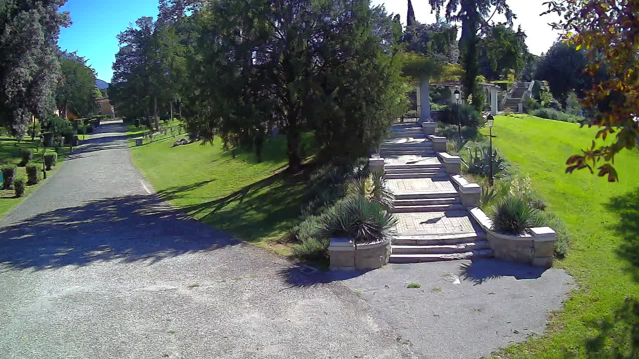 Spletna kamera park Coronini Kronberg – Gorica