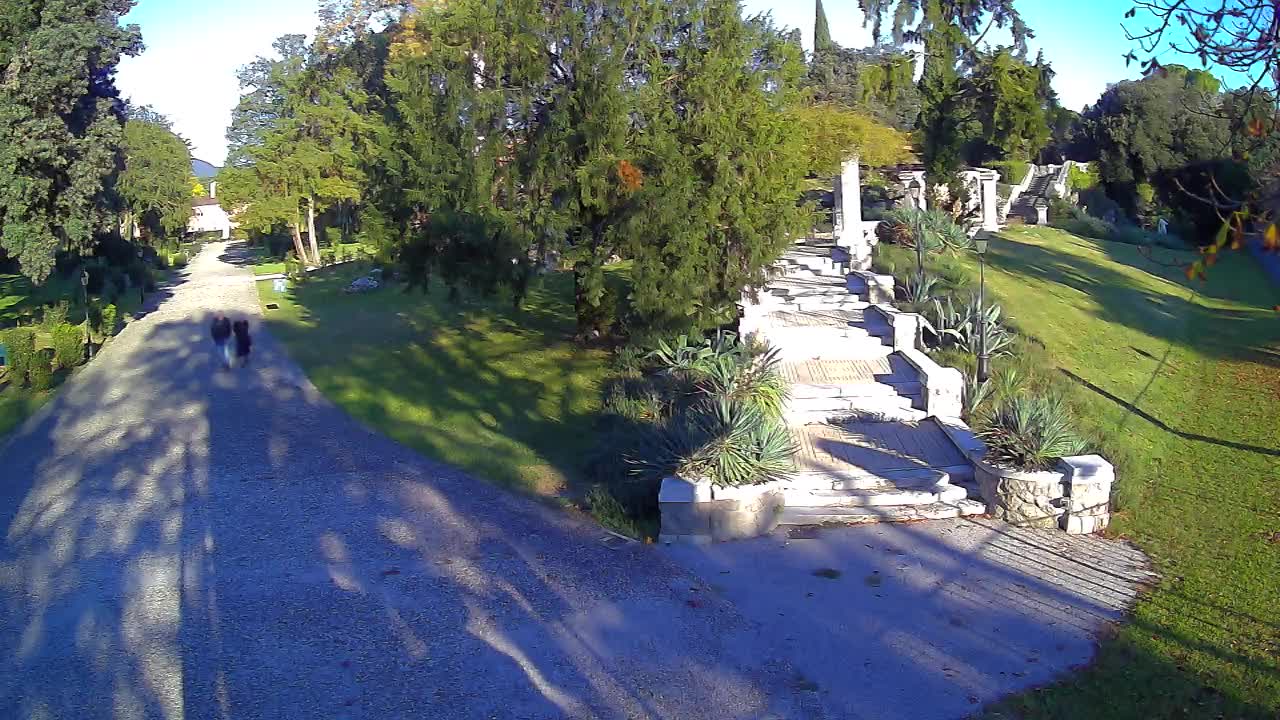 Spletna kamera park Coronini Kronberg – Gorica