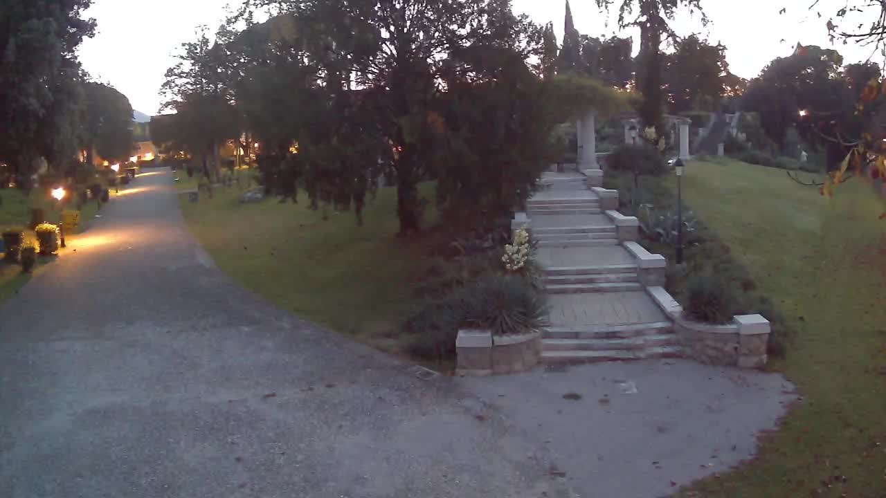 Spletna kamera park Coronini Kronberg – Gorica