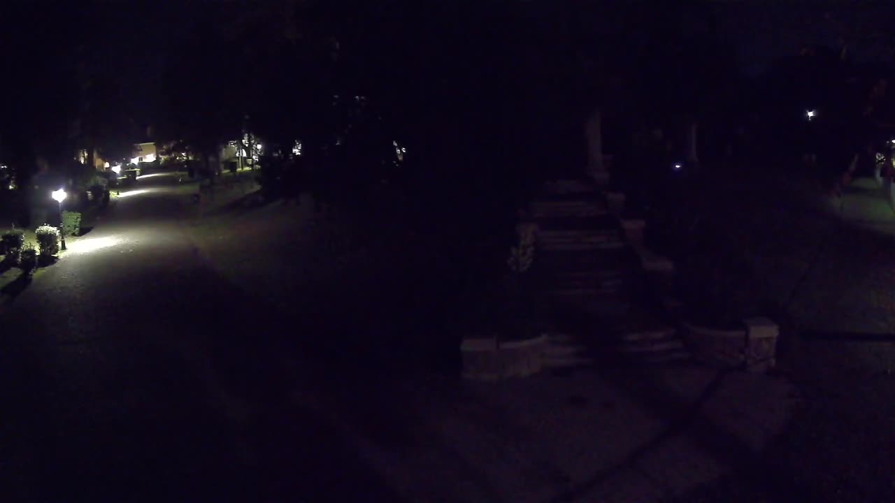 Parco Coronini-Cronberg Live Webcam – Green Oasis