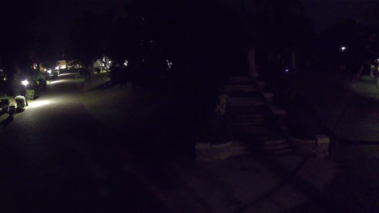 Parco Coronini-Cronberg Live Webcam – Green Oasis