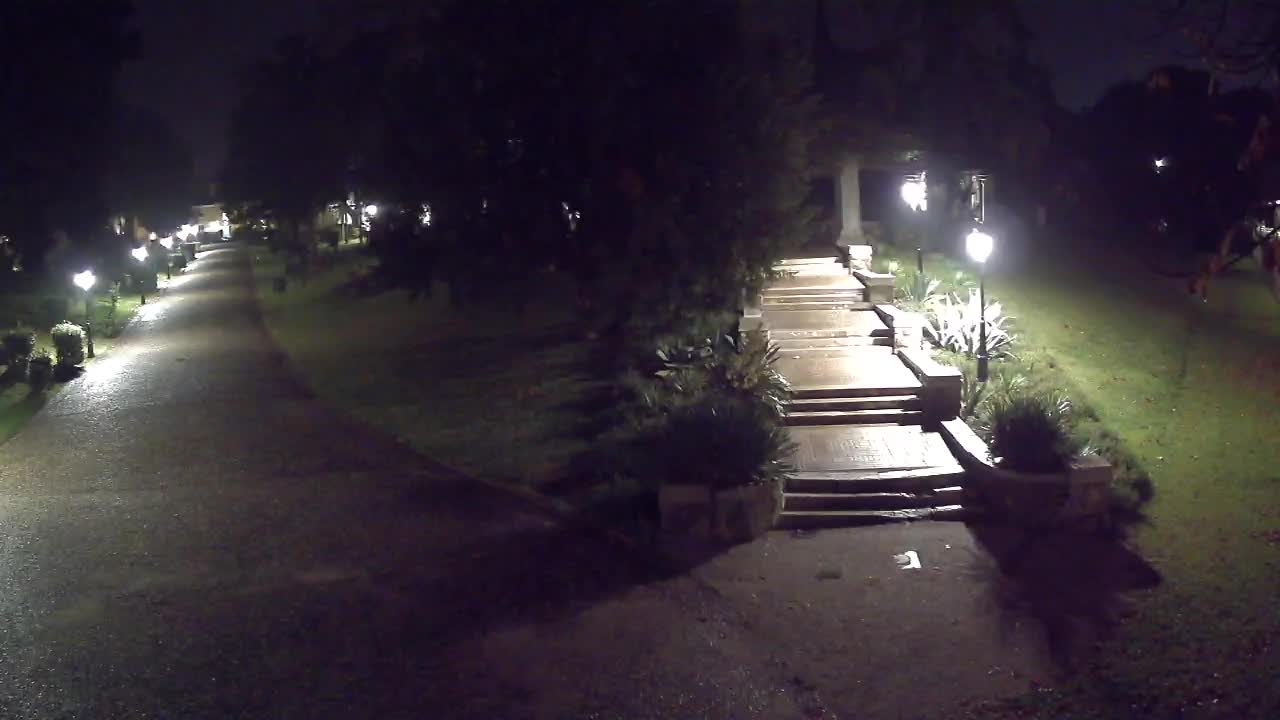 Parco Coronini-Cronberg Live Webcam – Green Oasis